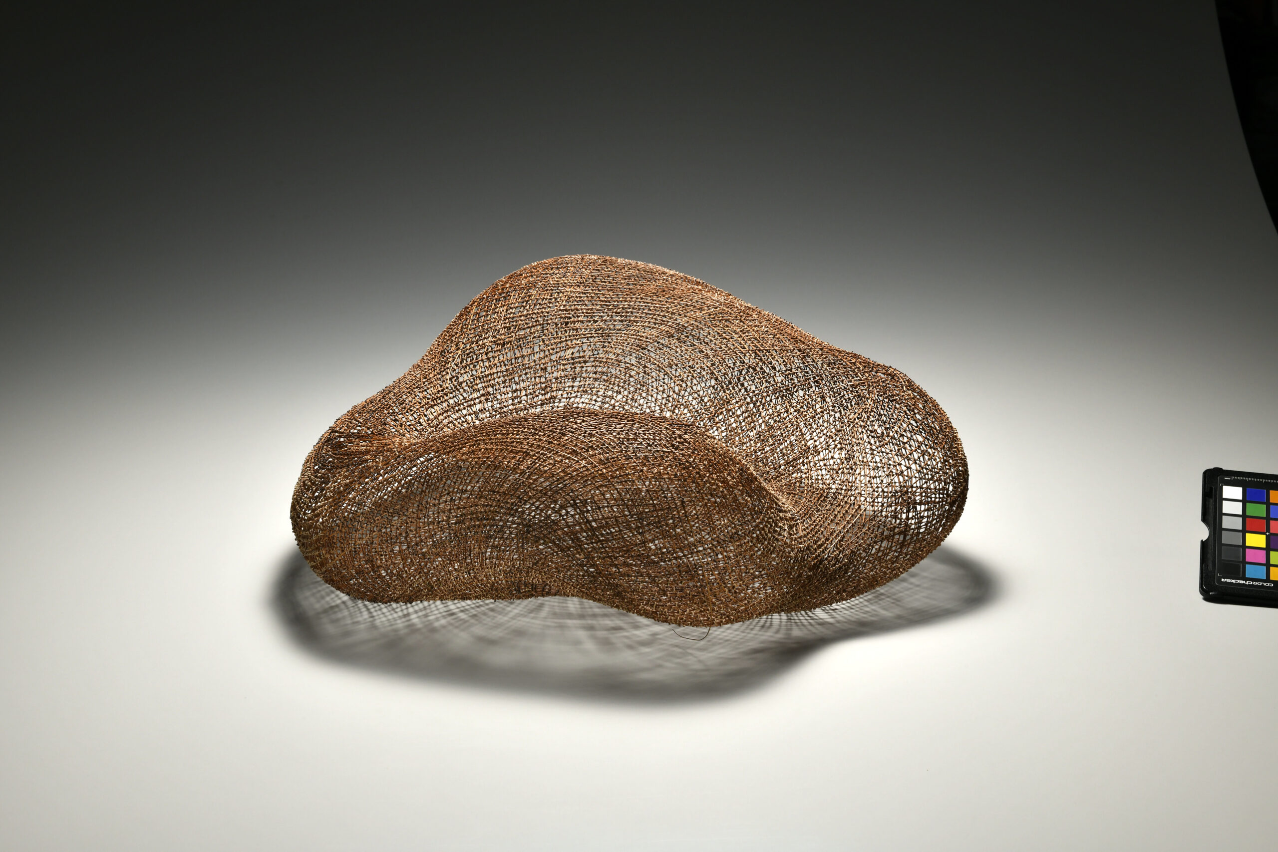 うず潮 手彫り 轆轤成形 Potter's Wheel] Assortment of chamfered and